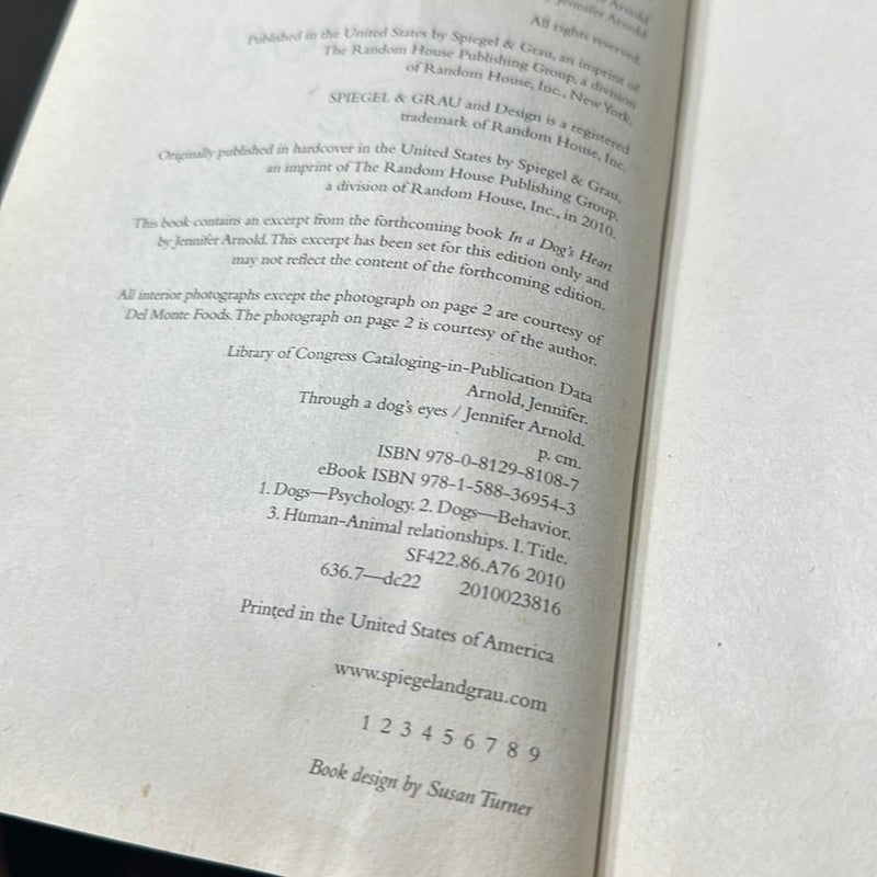 (First Edition) Through a Dog's Eyes