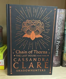 Fairyloot: Chain of Thorns by Cassandra Clare