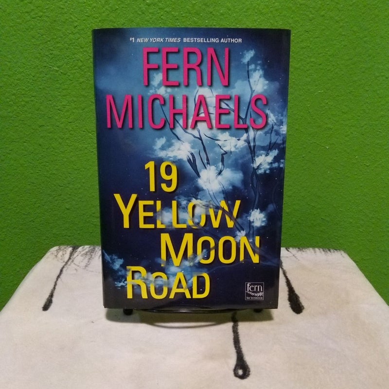 19 Yellow Moon Road