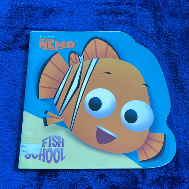 Finding Nemo Fish School