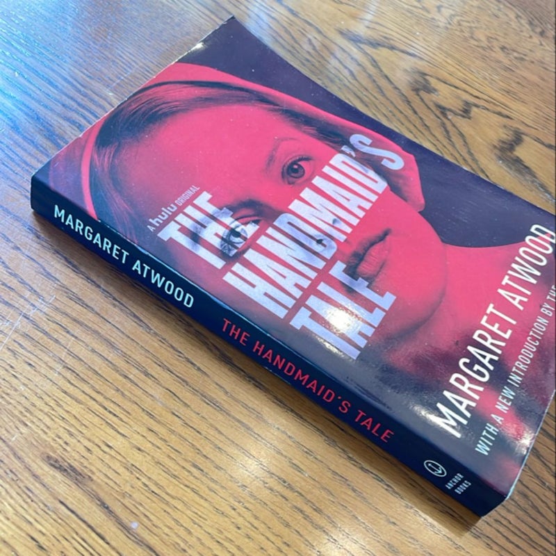 The Handmaid's Tale (Movie Tie-In)