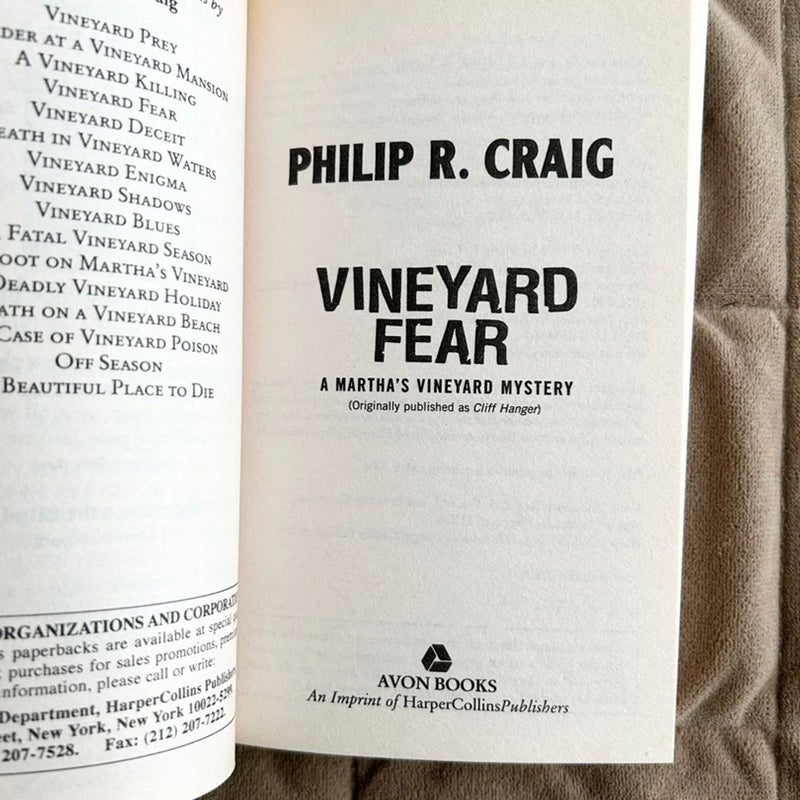 Vineyard Fear  2339