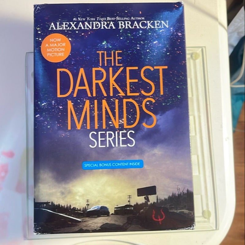 The Darkest Minds Series Boxed Set [4-Book Paperback Boxed Set] (the Darkest Minds)