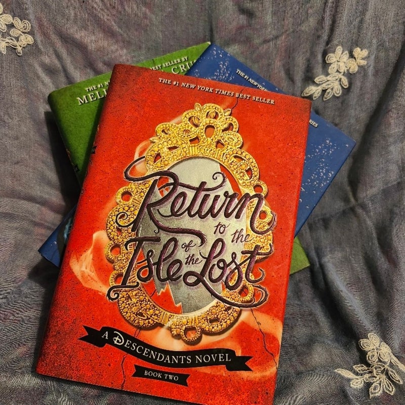 Descendants books 1-3