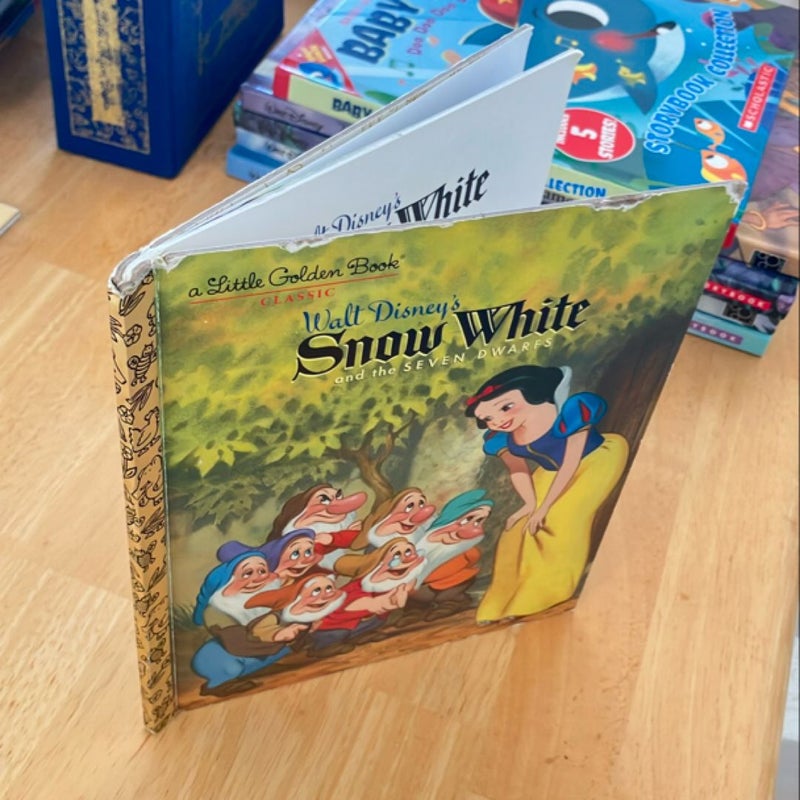 Snow White and the Seven Dwarfs (Disney Classic)