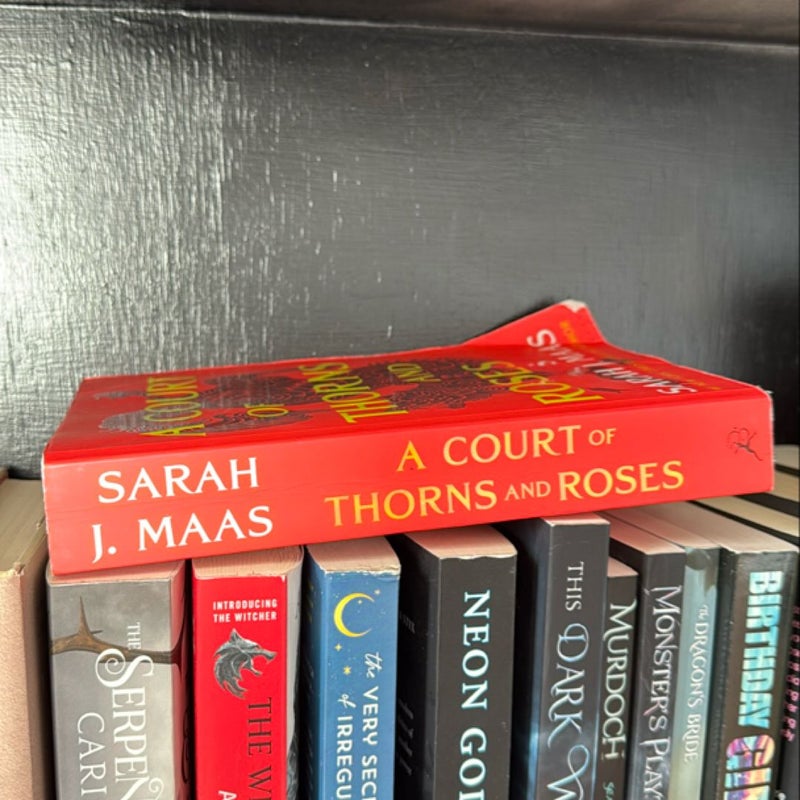 A Court of Thorns and Roses