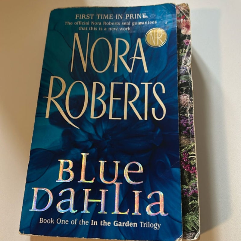 Blue Dahlia