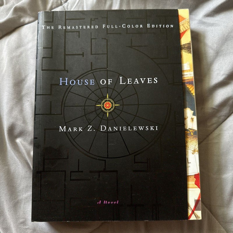House of Leaves: The Remastered Full-Color Edition: Danielewski
