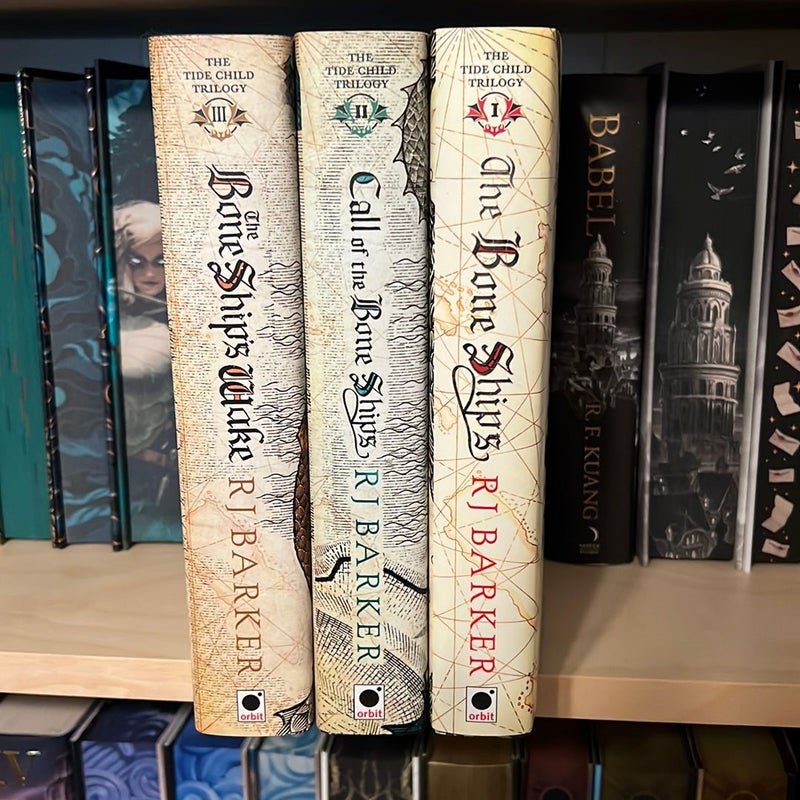 The Bone Ships (BROKEN BINDING)(unsigned) 