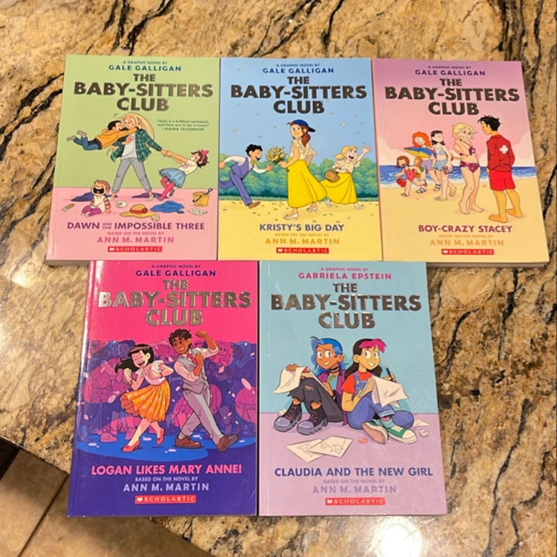 Claudia and the New Girl (the Baby-Sitters Club Graphic Novels 