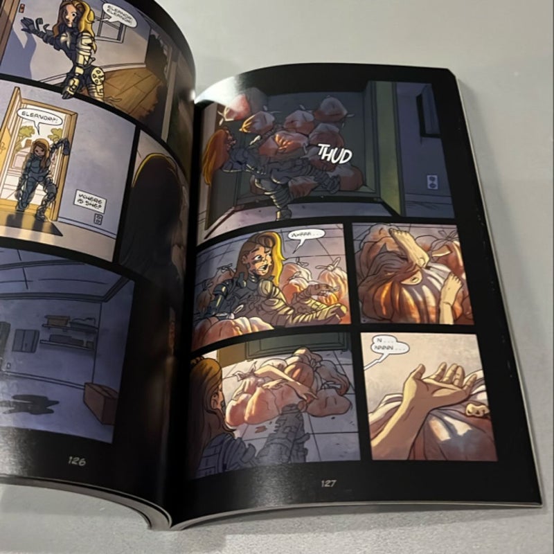 Five Nights at Freddy's: Fazbear Frights Graphic Novel Collection Vol. 1