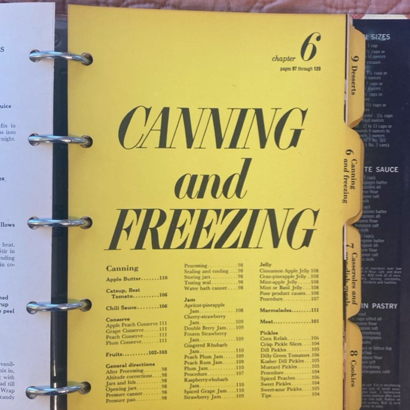 Better Homes and Gardens New Cook Book