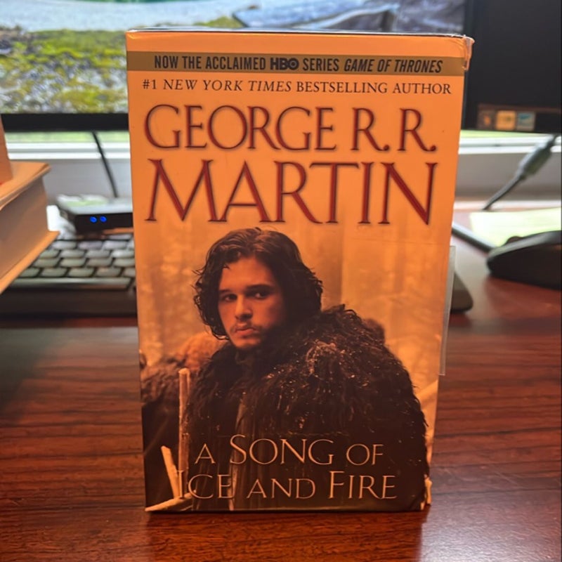 George R. R. Martin's a Game of Thrones 5-Book Boxed Set (Song of Ice and Fire Series)