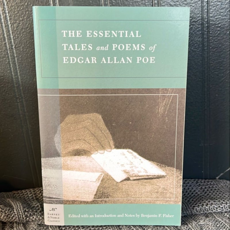 Essential Tales and Poems of Edgar Allan Poe