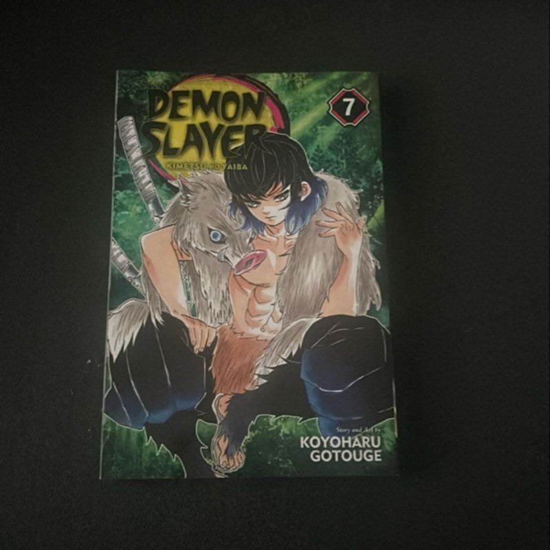 Demon Slayer: Kimetsu No Yaiba, Vol. 7