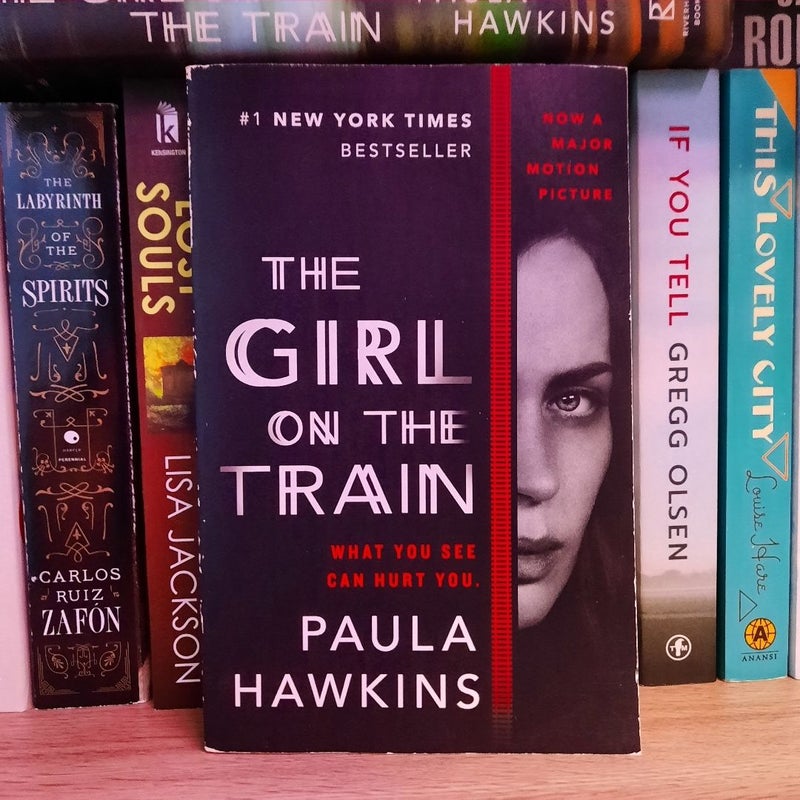 The Girl on the Train (Movie Tie-In)