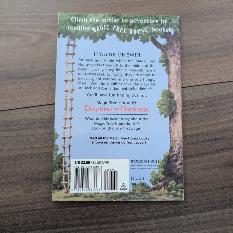 Magic Tree House #9: Dolphins at Daybreak