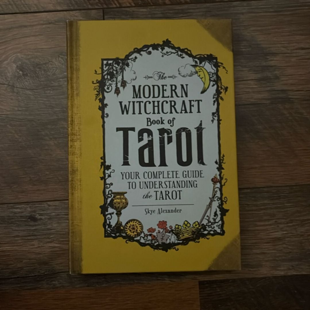The Modern Witchcraft Book of Tarot