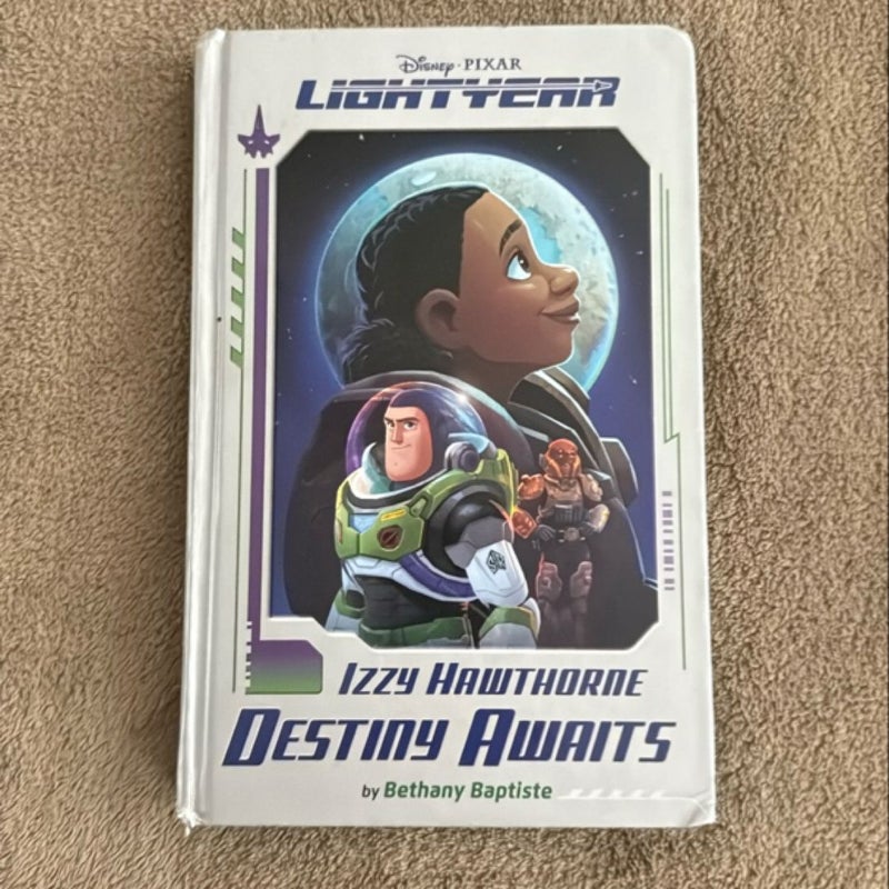 Disney Pixar Lightyear Izzy Hawthorne: Destiny Awaits