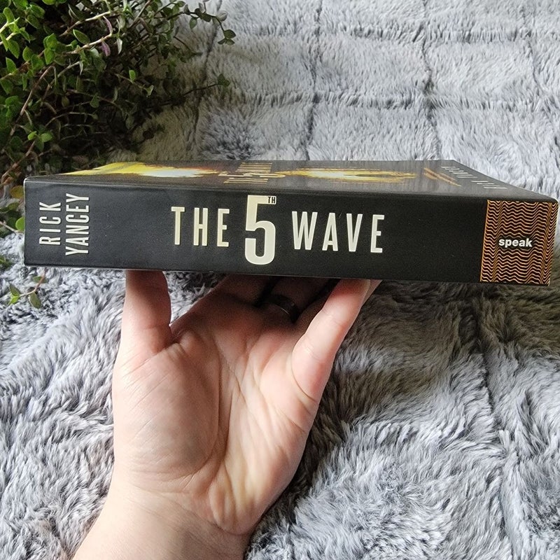 The 5th Wave