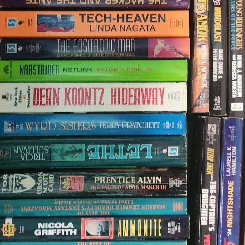Various sci-fi and fantasy