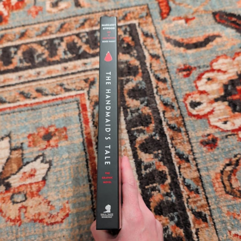 The Handmaid's Tale (Graphic Novel)