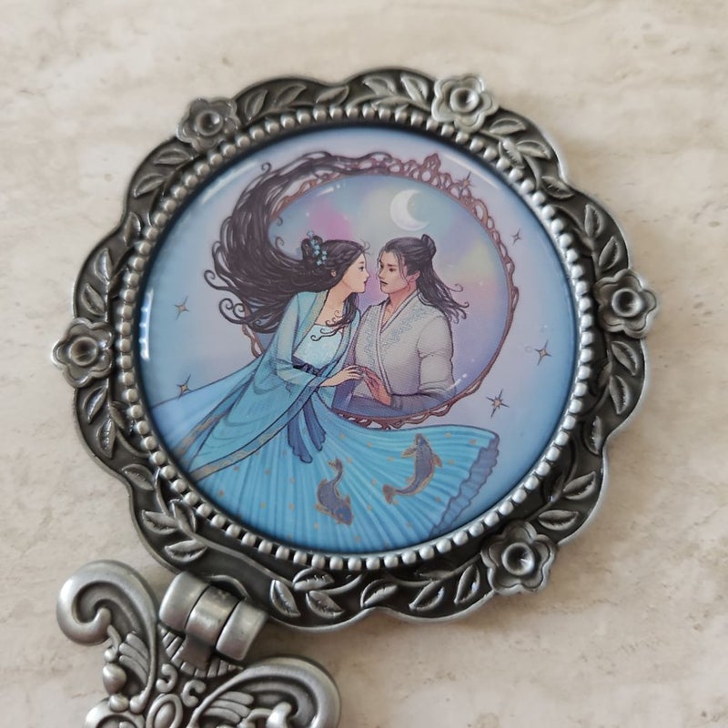 Fairyloot Hand Mirror - The Girl with No Reflection