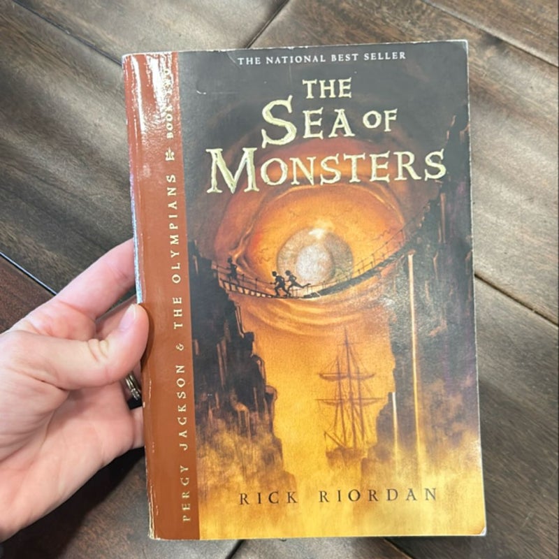 Percy Jackson and the Olympians, Book Two the Sea of Monsters (Percy Jackson and the Olympians, Book Two)