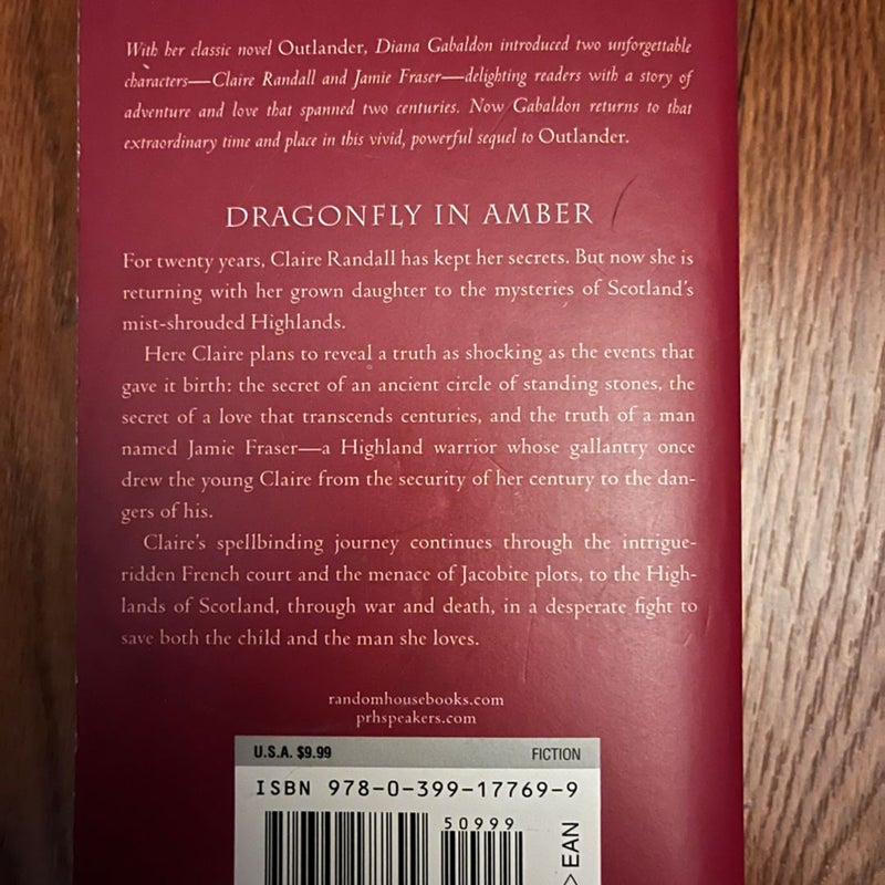 Dragonfly in Amber (Starz Tie-In Edition)