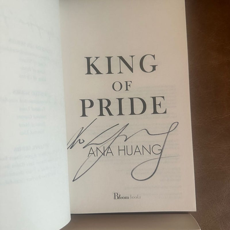 Ana Huang signed set twisted hate, twisted games, king of greed, king of pride