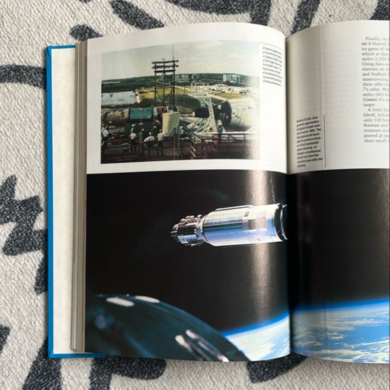 The World Book of Space Exploration