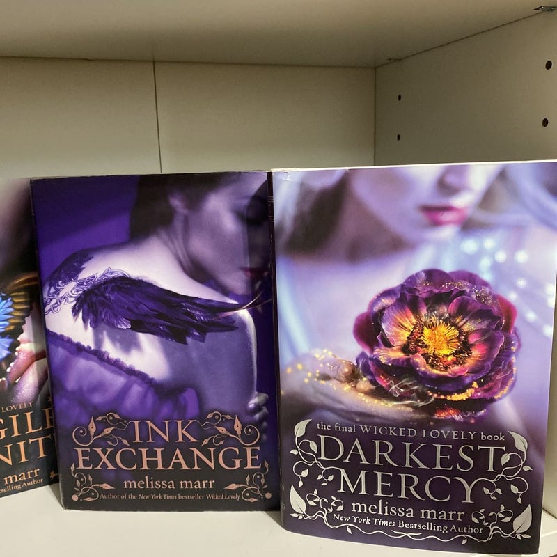 The Wicked Lovely Series