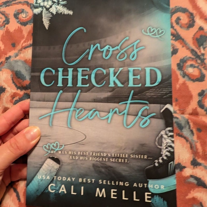 Cross checked hearts