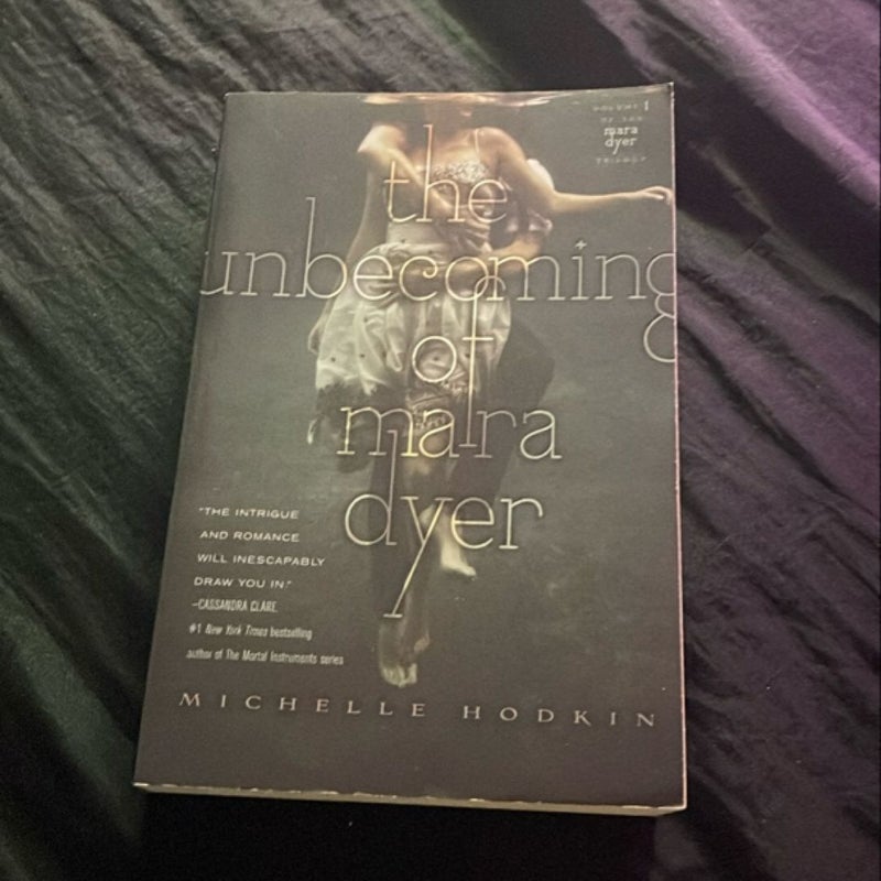 The Unbecoming of Mara Dyer