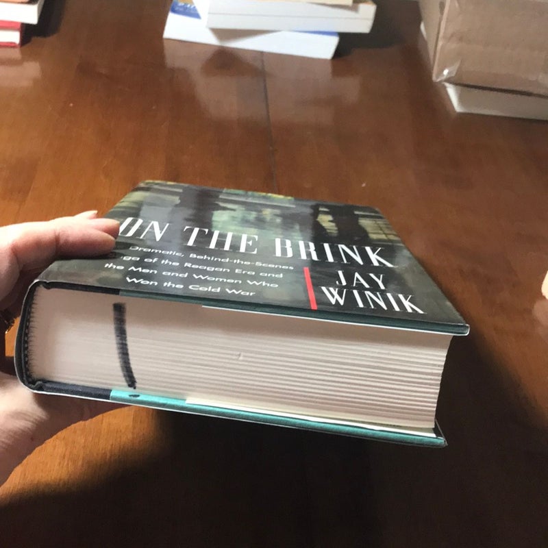 On the Brink * 1st ed./1st