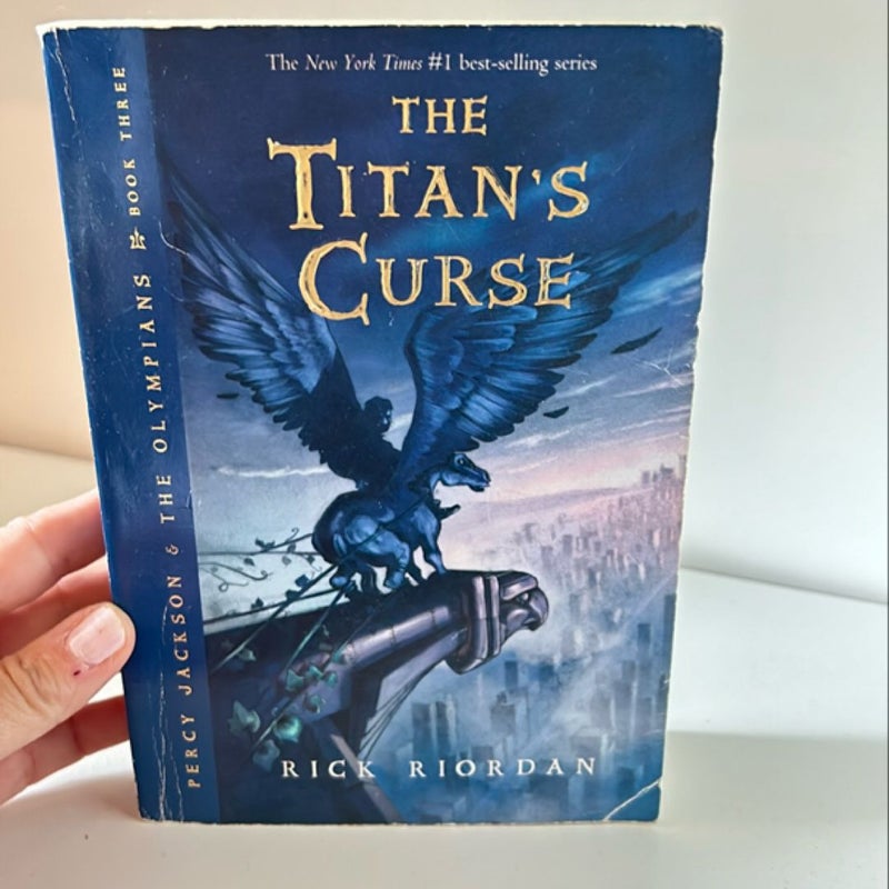 Percy Jackson and the Olympians, Book Three the Titan's Curse (Percy Jackson and the Olympians, Book Three)