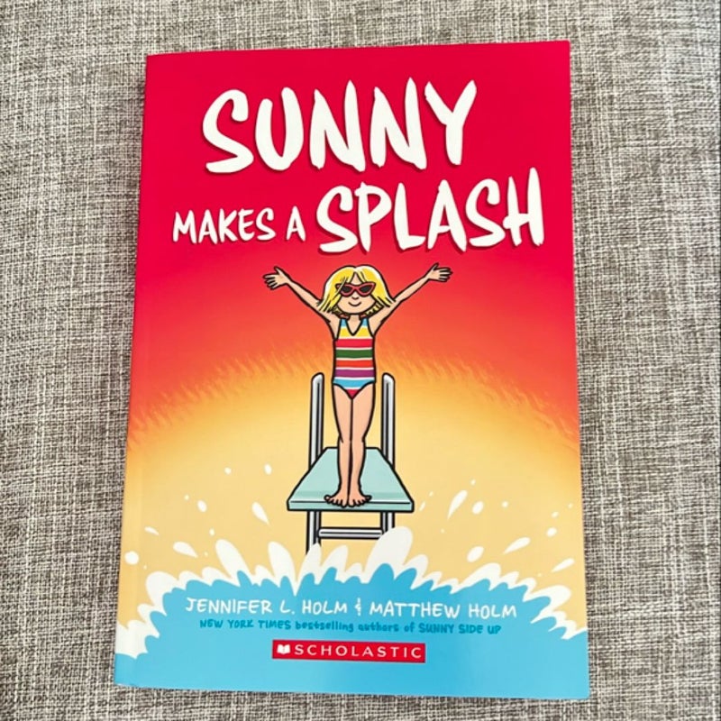 Sunny Makes a Splash