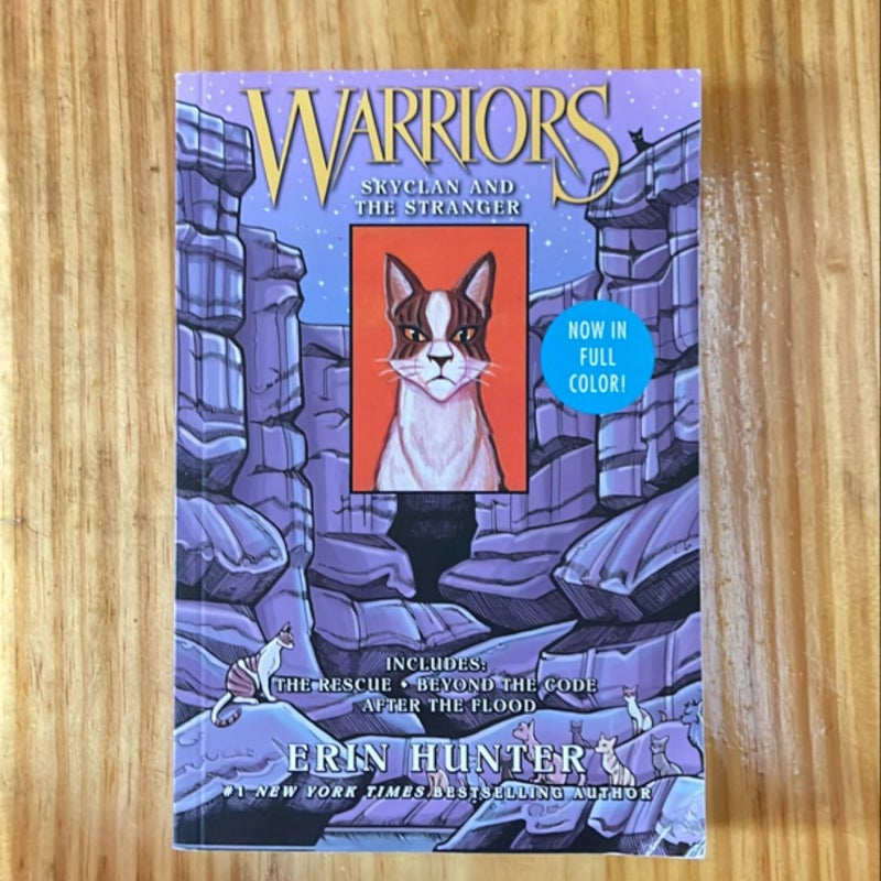 Warriors Manga: SkyClan and the Stranger: 3 Full-Color Warriors Manga Books In 1