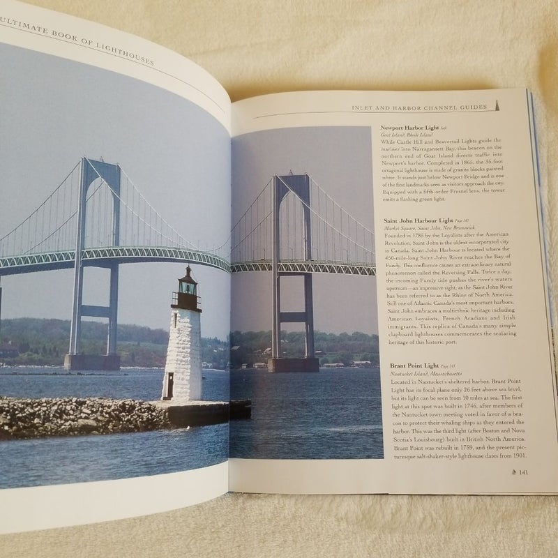 The Ultimate Book of Lighthouses