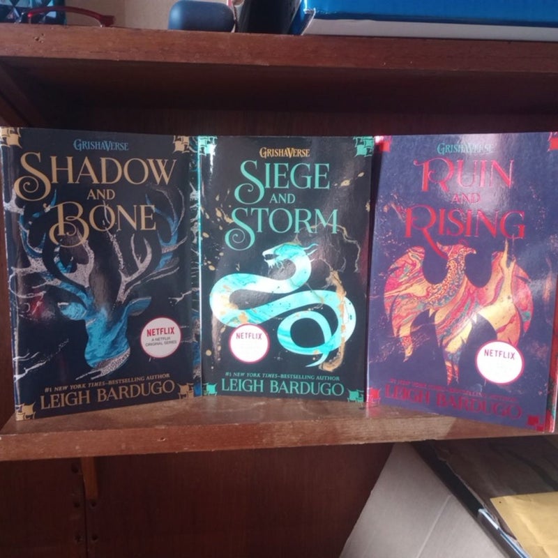 Shadow and Bone Trilogy 