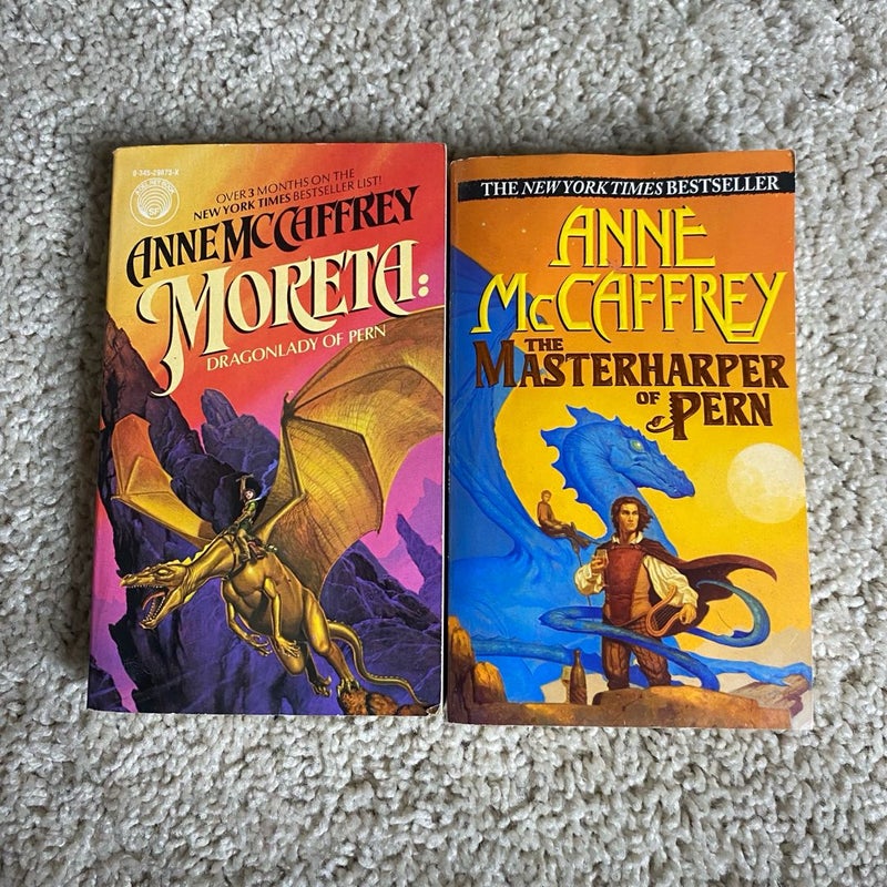 Moreta: Dragonlady of Pern 📚Book Bundle 