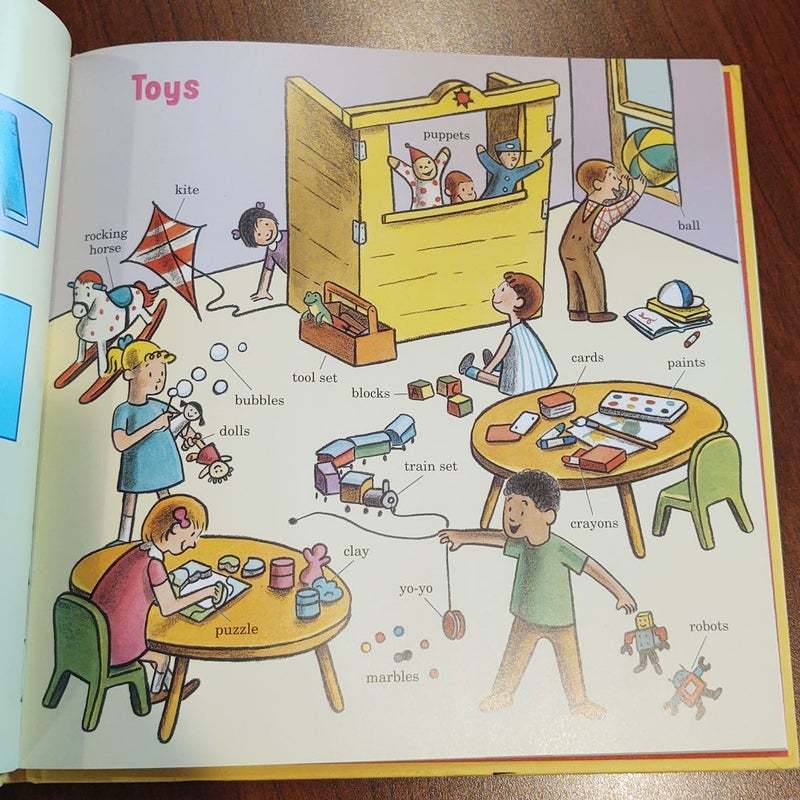 Curious George's Big Book of Curiosity