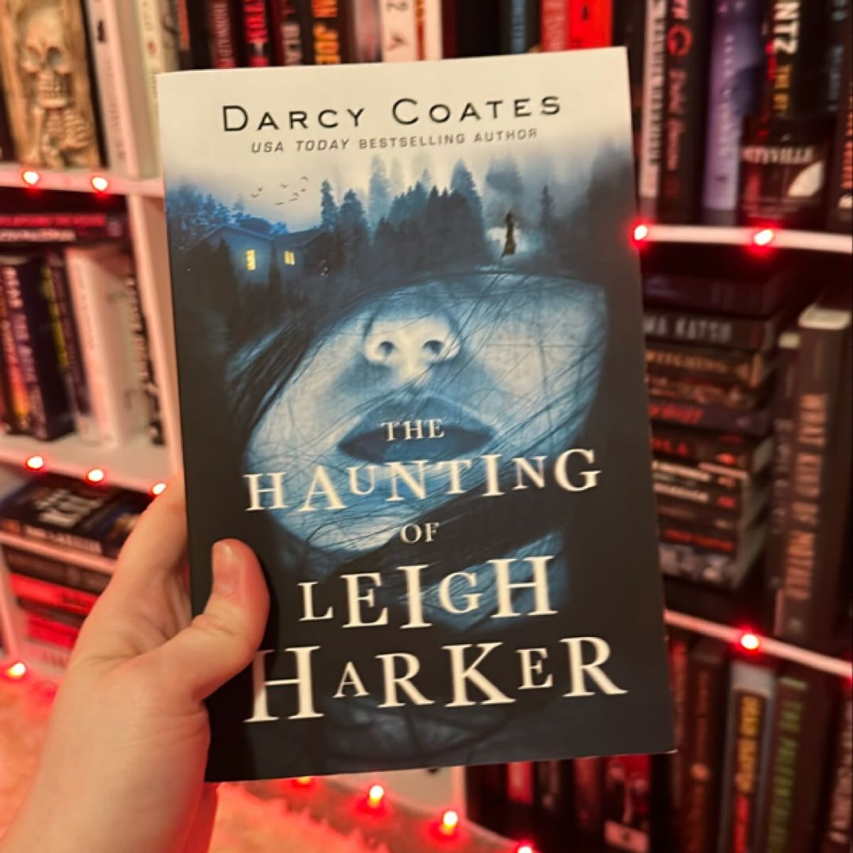 The Haunting of Leigh Harker by Darcy Coates