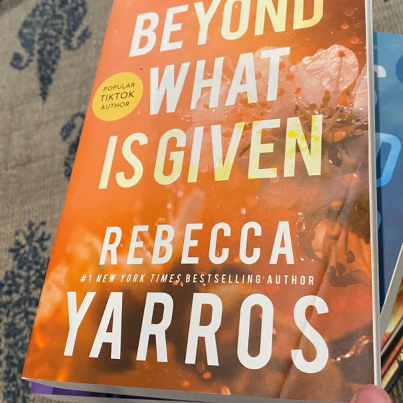 21 Signed Rebecca Yarros books including Fourth Wing and Iron Flame