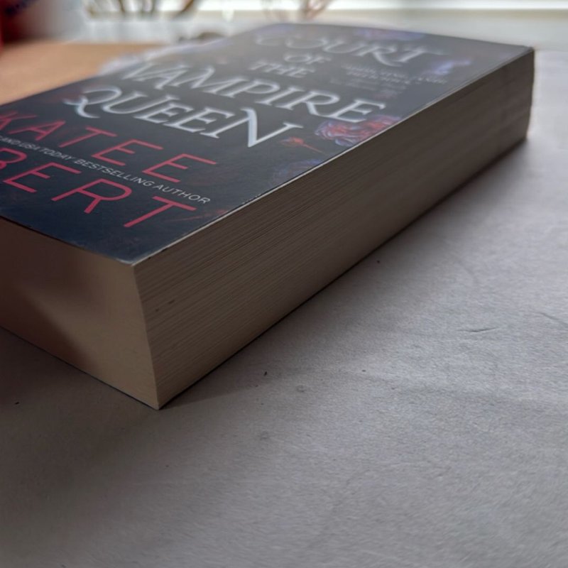 Court of the Vampire Queen