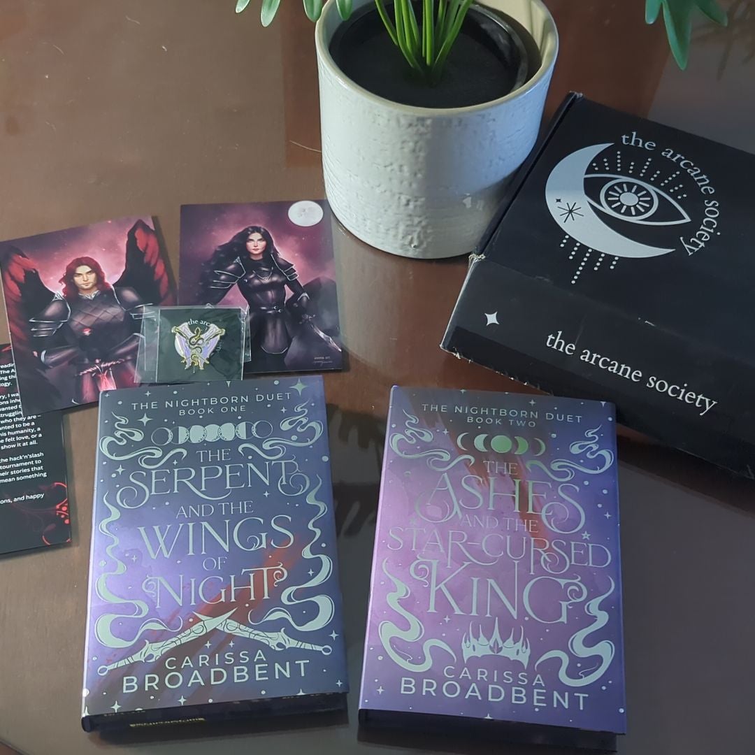 The Serpent and the Wings of Night by Carissa Broadbent