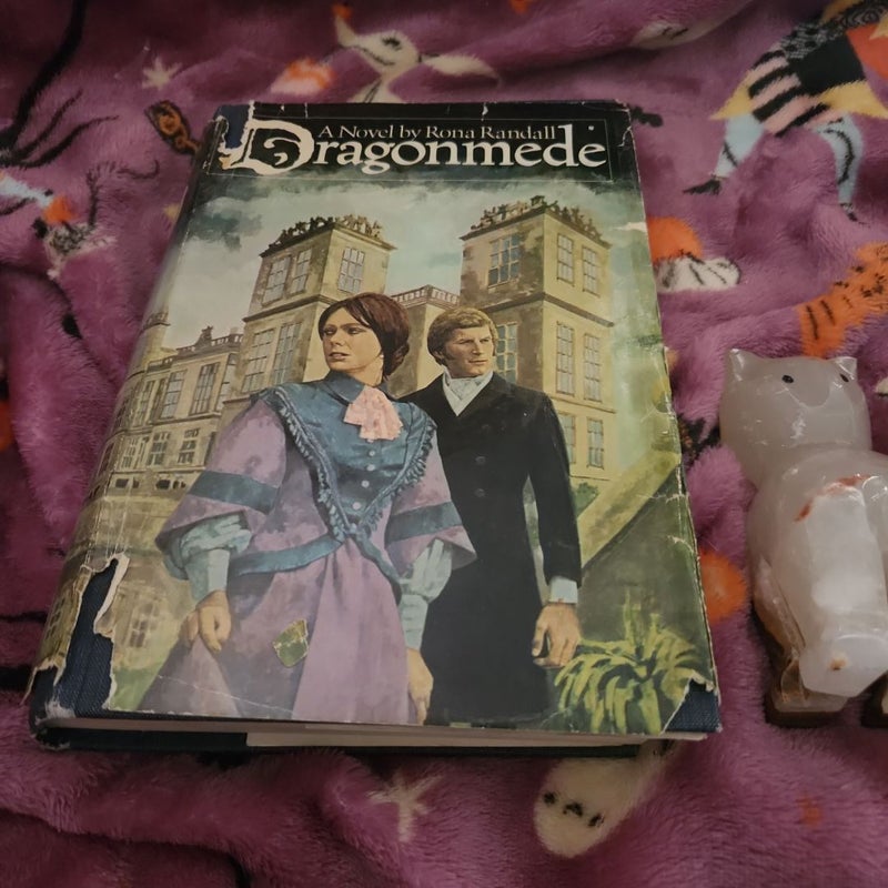 Dragonmede
