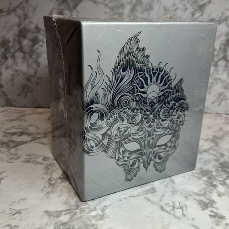 A Court of Thorns and Roses Paperback Box Set (5 Books)