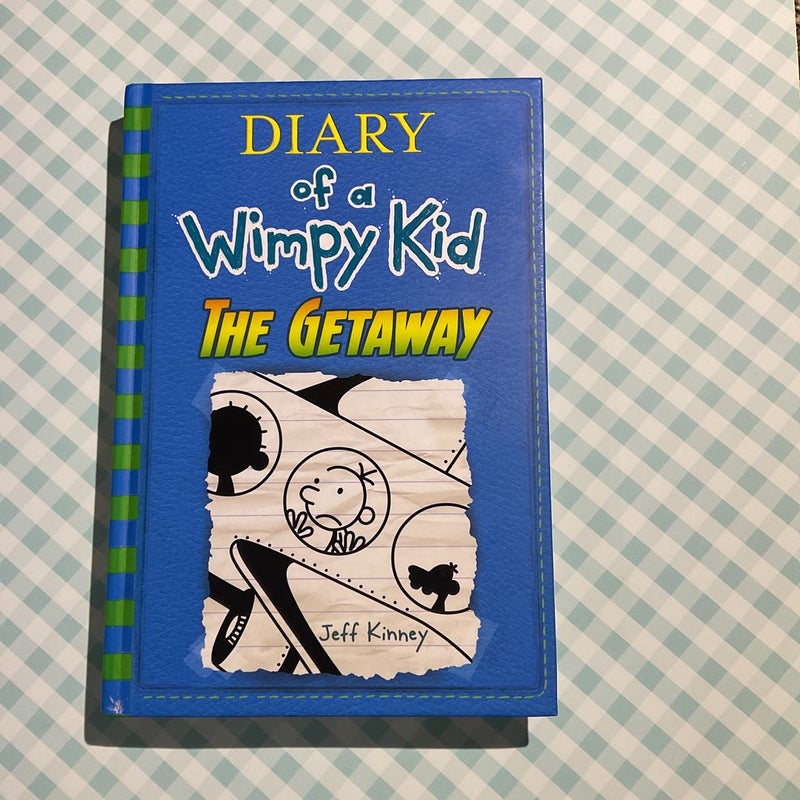 The Getaway (Diary of a Wimpy Kid Book 12) (Exclusive B&N Edition)