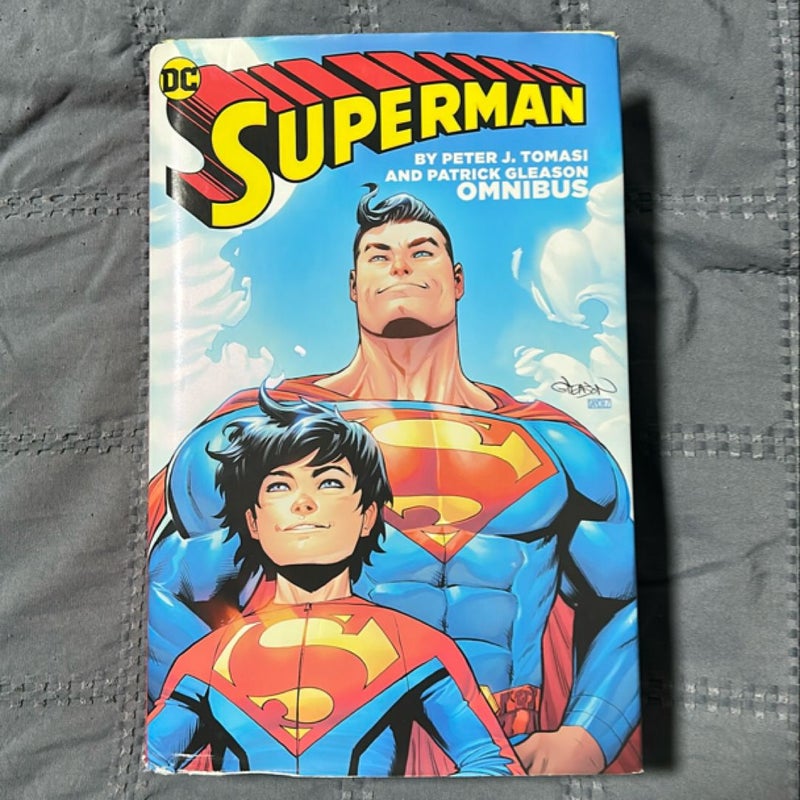 Superman by Peter J. Tomasi and Patrick Gleason Omnibus